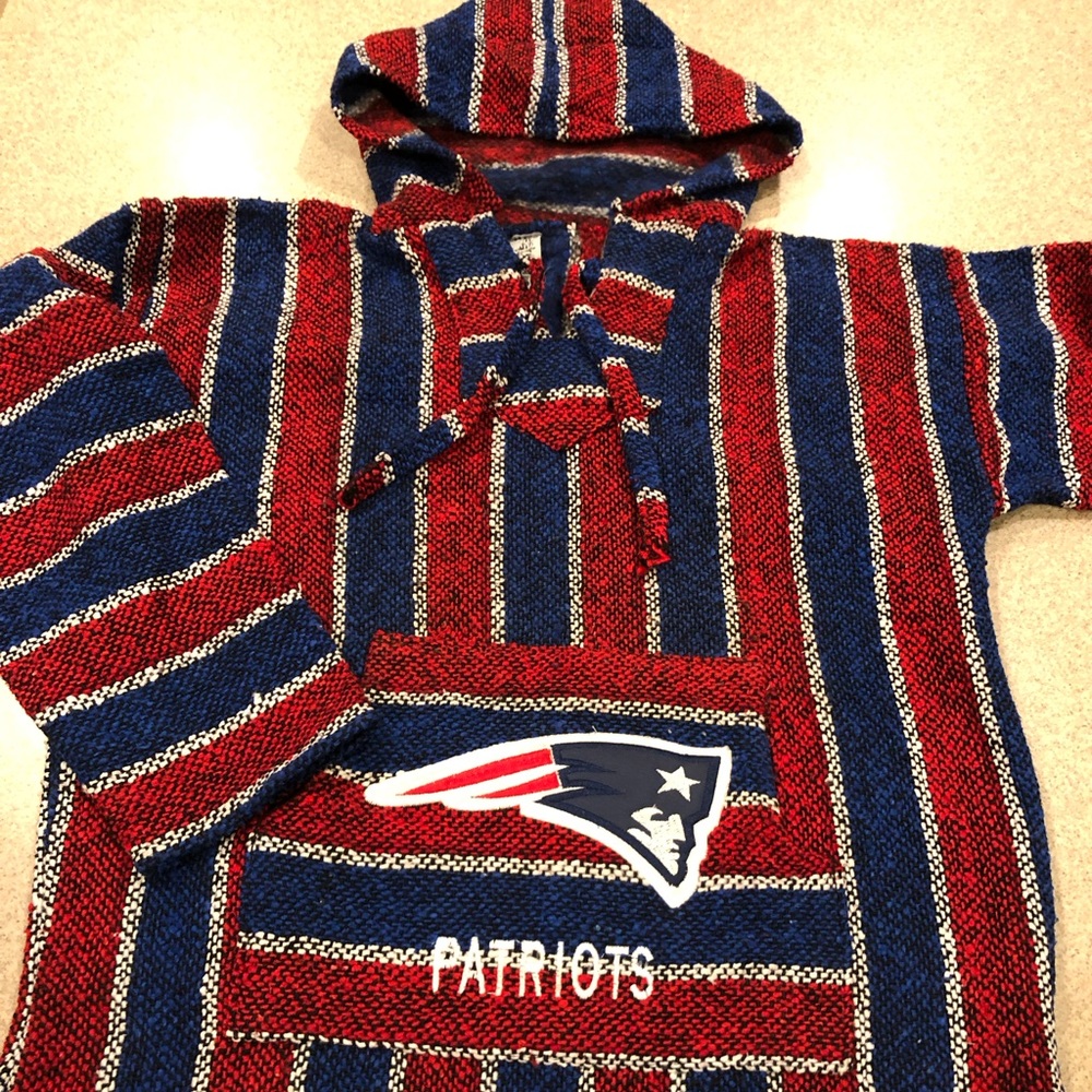 Large Youth baja hoodie Patriots New England